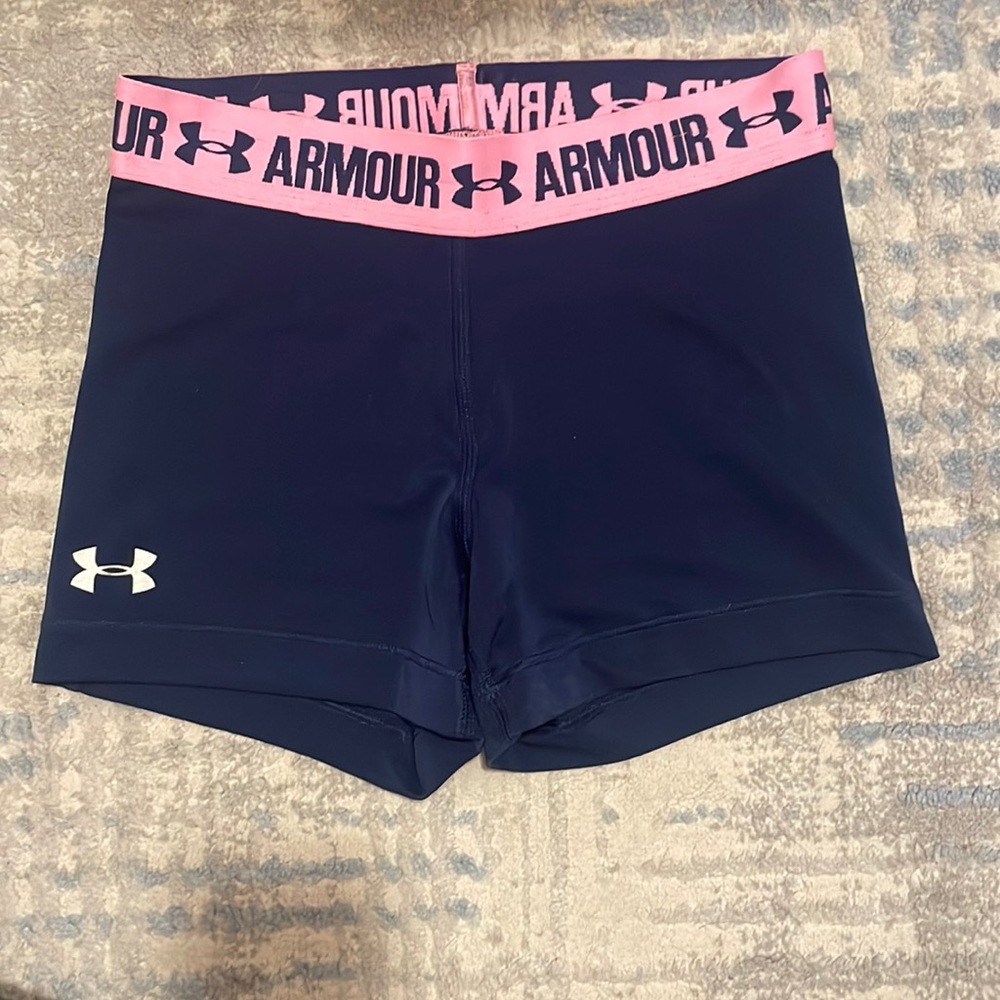 Under Armour Spandex Shorts (size XS)
